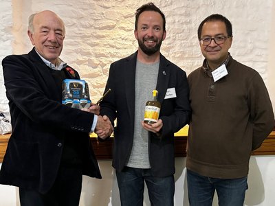 Daniel with Stan and Gislain, displaying some of his non-alcoholic products
